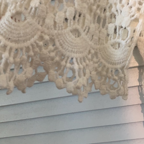 Surf Gyspy lace coverup - Picture 4 of 10